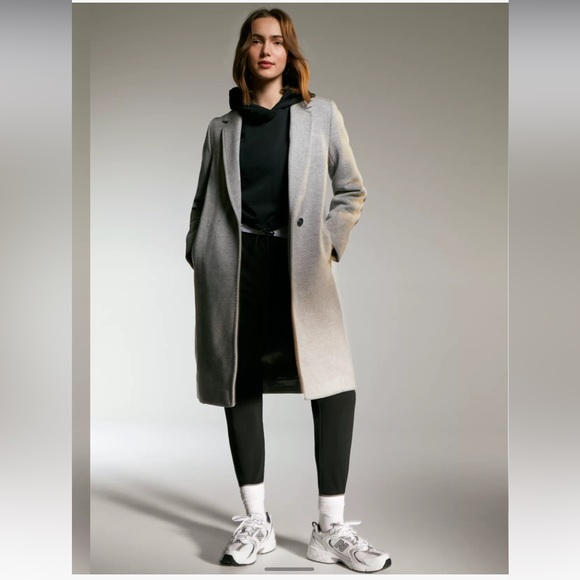 Aritzia Babaton The Stedman Coat - Light Grey Unlined - Picture 3 of 5
